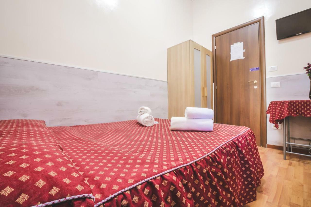 Vertex Guest House Roma Esterno foto