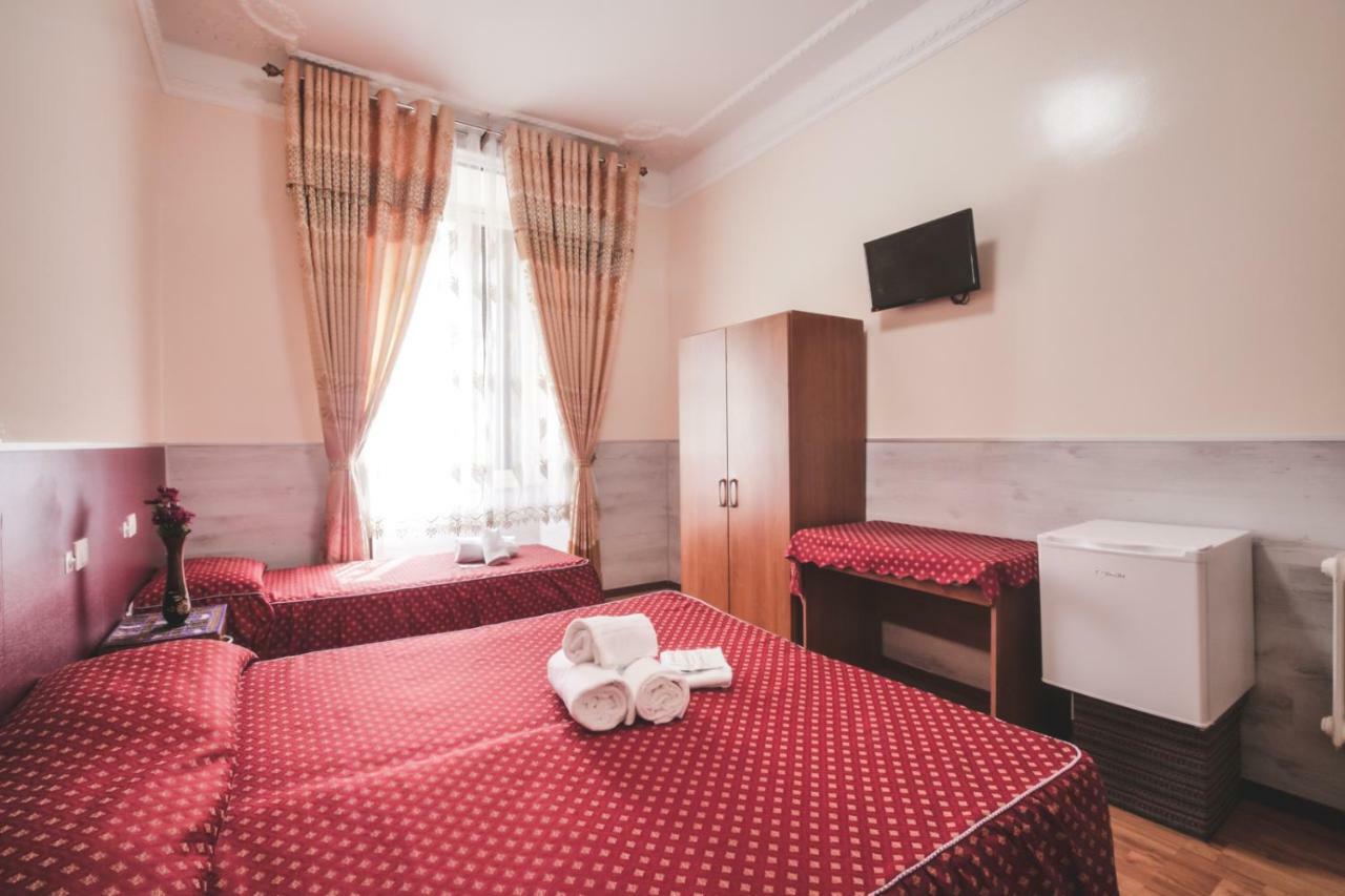 Vertex Guest House Roma Esterno foto