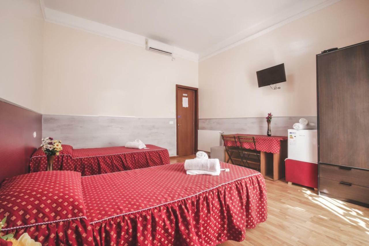 Vertex Guest House Roma Esterno foto
