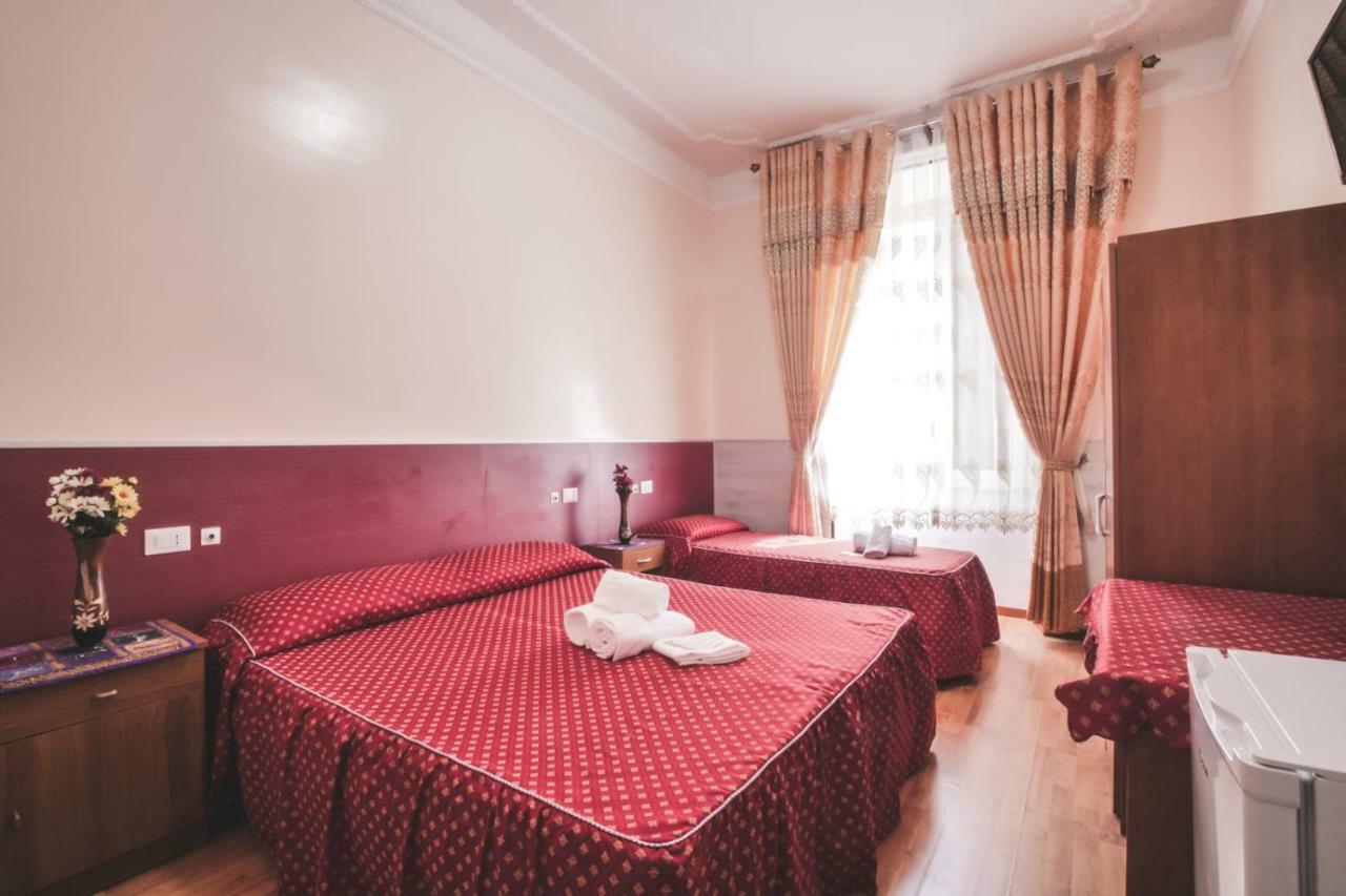 Vertex Guest House Roma Esterno foto